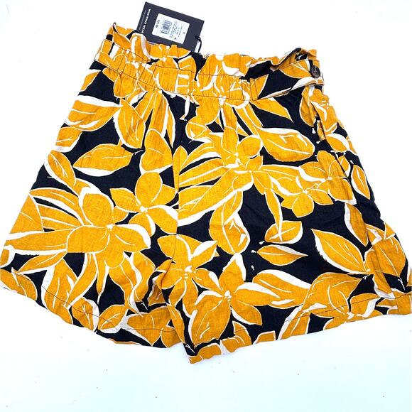 NWT Who What Wear Sz 8 Linen Yellow Black White High Rise Paper Bag Shorts - Picture 2 of 9